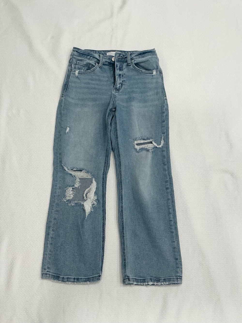 Vervet WHOA High Rise Dad Crop Fit Ripped Jeans - Size 26
